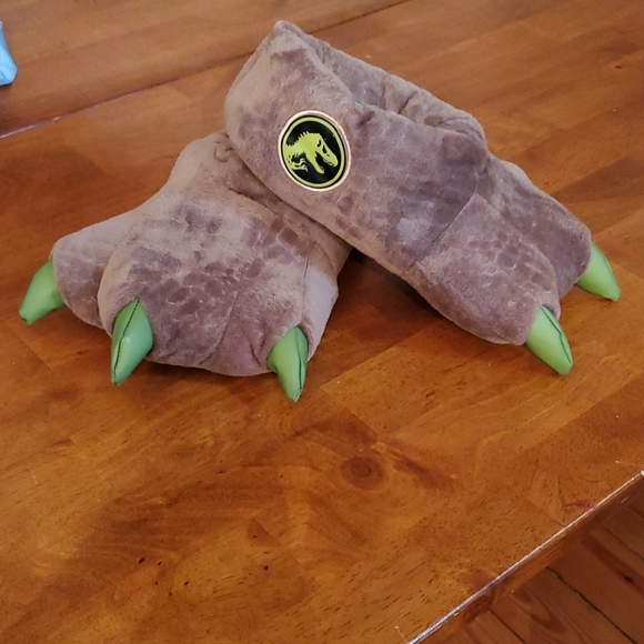 jurassic world slippers